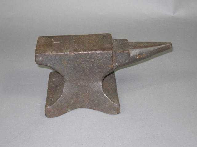 Vtg 12-Pound Blacksmithing Metal Working Tinsmith Jeweler Anvil Forge Antique