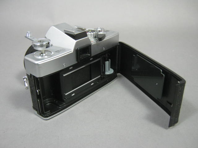 Minolta SRT 101 35mm SLR Film Camera 58mm f/1.4 2.8 Lens Vivitar Flash Case/Bag+ 5