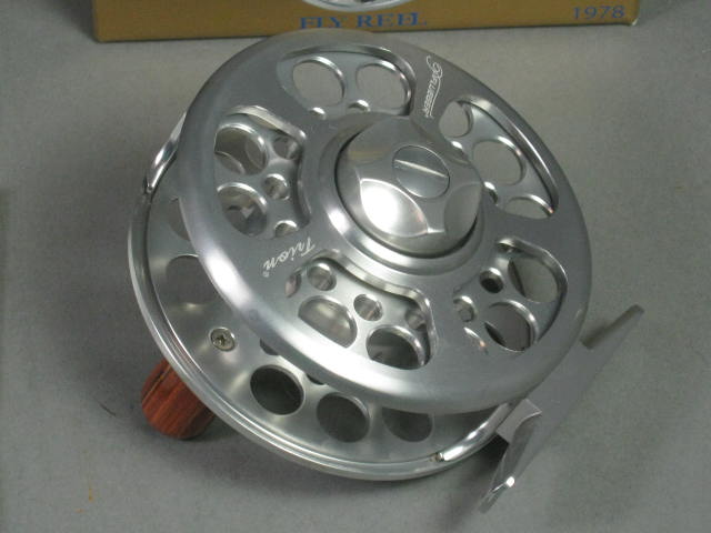 NEW Pflueger Trion 1978 Fly Fishing Reel 7-8 Wt Line Stainless w
