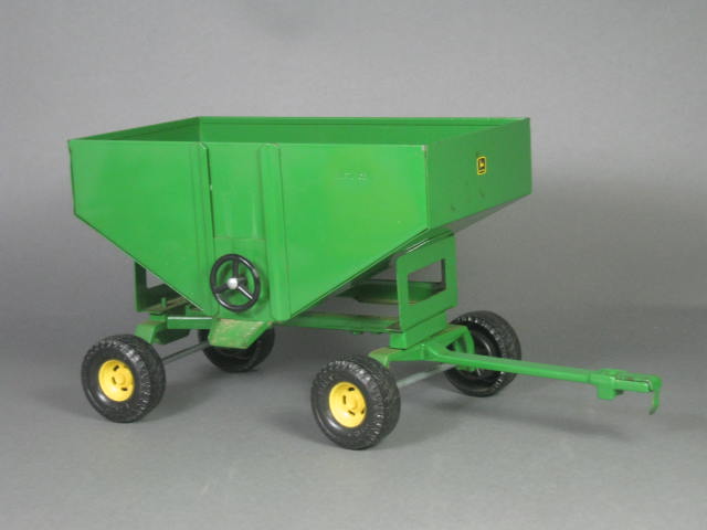 Vtg Ertl John Deere Tin Metal Toy Lot Tractor 112 Chuck Wagon Hay Baler Plow NR! 6