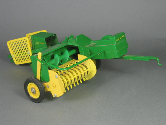Vtg Ertl John Deere Tin Metal Toy Lot Tractor 112 Chuck Wagon Hay Baler Plow NR! 10