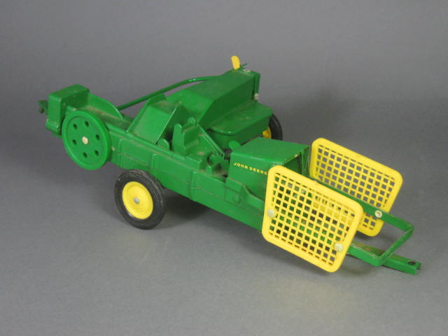 Vtg Ertl John Deere Tin Metal Toy Lot Tractor 112 Chuck Wagon Hay Baler Plow NR! 11