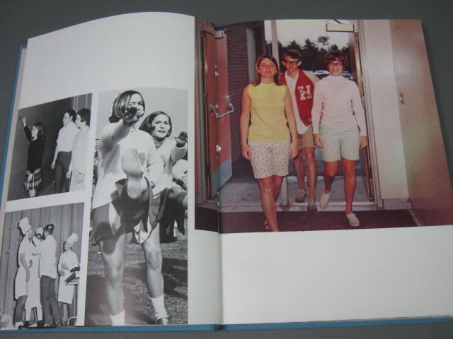 6 South Burlington VT Sentry High School Yearbooks 1969 1970 1971 1973 1974 1976 4