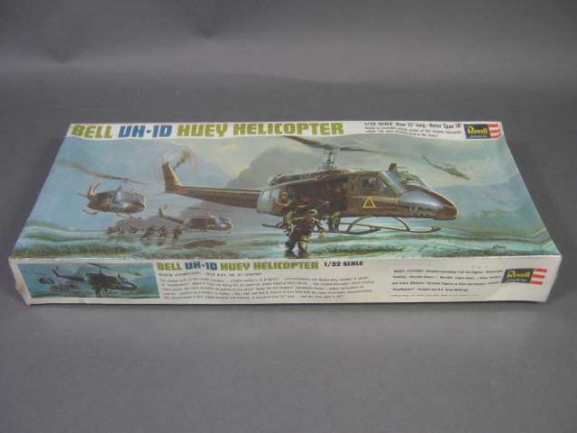 Vtg RARE Sealed 1969 Revell Bell UH1D Huey Helicopter Model Kit 1/32 H286:250 NR 1