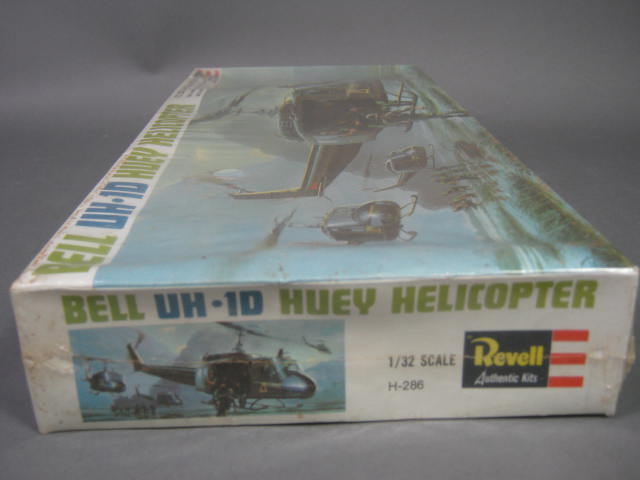 Vtg RARE Sealed 1969 Revell Bell UH1D Huey Helicopter Model Kit 1/32 H286:250 NR 7