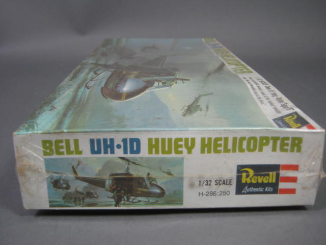 Vtg RARE Sealed 1969 Revell Bell UH1D Huey Helicopter Model Kit 1/32 H286:250 NR 9