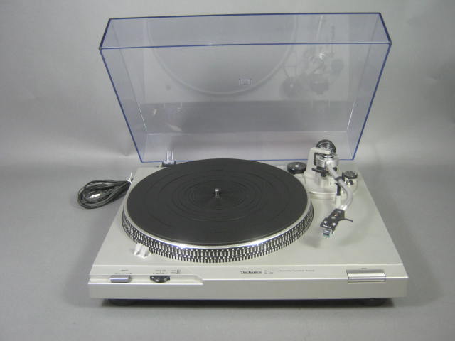 Vtg Technics SL-D2 Direct Drive Automatic Stereo Turntable System Record Player 1