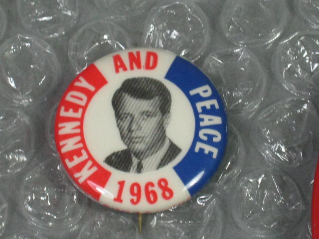 12 Vtg 1968 Robert Bobby Kennedy RFK Campaign Pin Pinback Button Lot Flasher+ NR 6