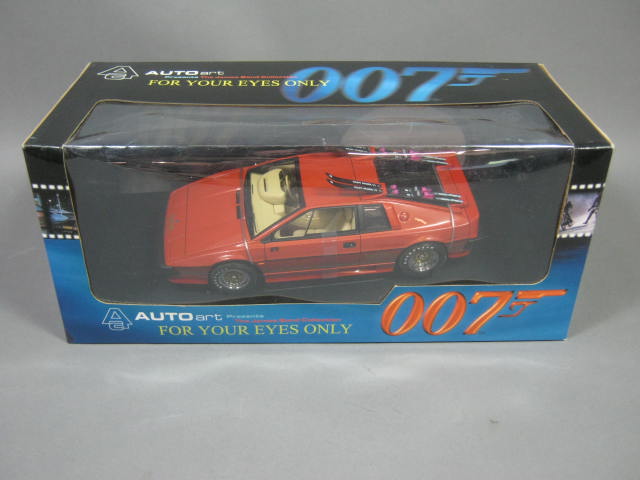 Autoart 007 For Your Eyes Only Lotus Esprit Turbo James Bond RT Red Diecast 1:18