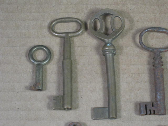 Vtg Antique Skeleton Key Lock Padlock Lot Ilco Corbin Yale Towne Slaymaker Elgin 9