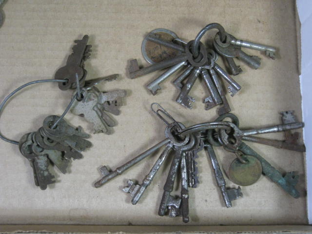 Vtg Antique Skeleton Key Lock Padlock Lot Ilco Corbin Yale Towne Slaymaker Elgin 12