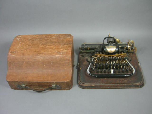 Vtg Antique Blickensderfer No 7 Portable Manual Typewriter W/Oak Case Non-Qwerty