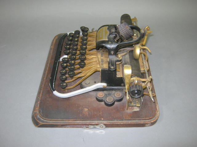 Vtg Antique Blickensderfer No 7 Portable Manual Typewriter W/Oak Case Non-Qwerty 4