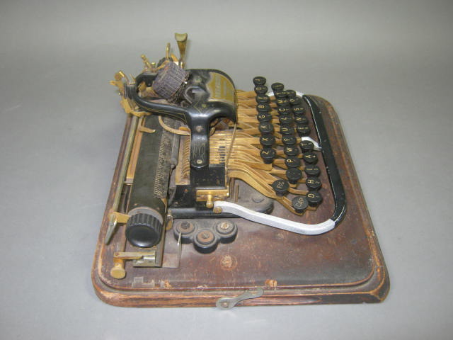 Vtg Antique Blickensderfer No 7 Portable Manual Typewriter W/Oak Case Non-Qwerty 5