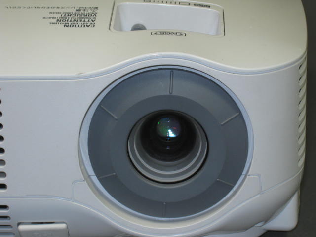 NEC VT595 3 LCD Projector 2000 ANSI Lumens 1080i HDTV DVI S-Video 600:1 Contrast 1