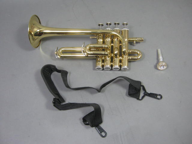 Berkeley Wind 4-Valve Piccolo Trumpet Horn W/ Mouthpiece Shoulder Strap + Case 1