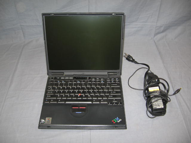 IBM Thinkpad T21 Laptop Notebook P3 256MB 20GB DVD NR!