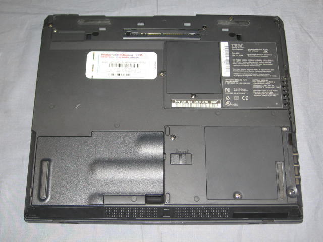 IBM Thinkpad T21 Laptop Notebook P3 256MB 20GB DVD NR! 7