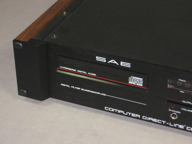 SAE 02 D102 Computer Direct Line CD Compact Disc Player 2