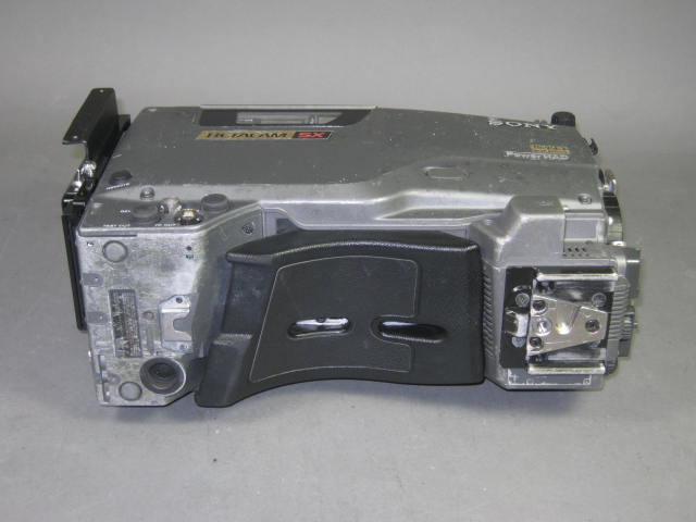 Sony DNW-9WS Betacam SX Power HAD 16:9/4:3 Pro Broadcast Camcorder Video Camera 7