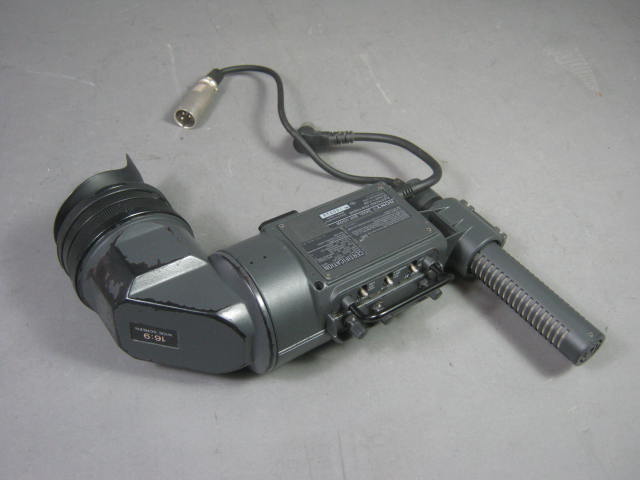 Sony BVF-V20W 1.5" Video Camera Camcorder Viewfinder Shotgun W/ Microphone Mic 1