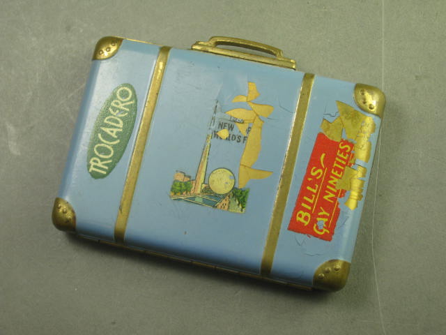 Vtg 1939 1940 NY Worlds Fair Enamel Suitcase Travel Luggage Bag Powder Compact 1