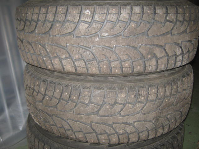 4 Hankook I Pike RW11 255/70R18 Studded Snow Tires For Ford F150 2009-Later + NR 9
