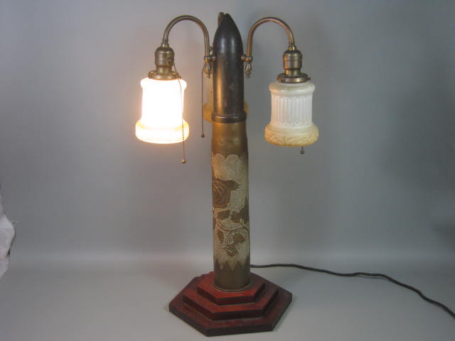 Antique WWI WW1 Trench Art Brass Artillery Shell Casing Rose Lamp w/Shades 26"