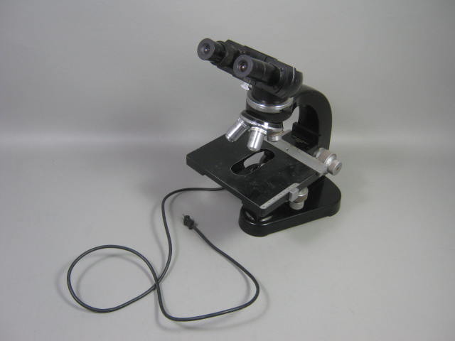 Vtg Ernst Leitz Wetzlar Germany Binocular Microscope W/ 4 Objective Lenses NR!