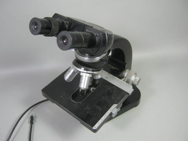 Vtg Ernst Leitz Wetzlar Germany Binocular Microscope W/ 4 Objective Lenses NR! 1