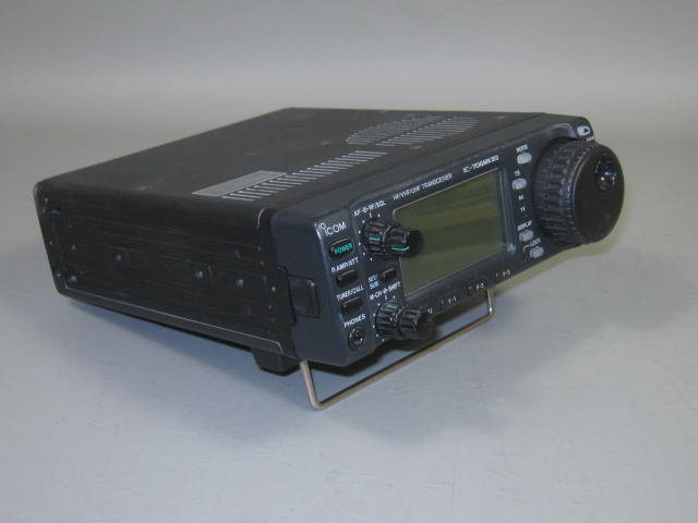 Icom 706 MKIIG HF/VHF/UHF All Mode Ham Radio Transceiver + HM-103 Mic Box Cable+ 3