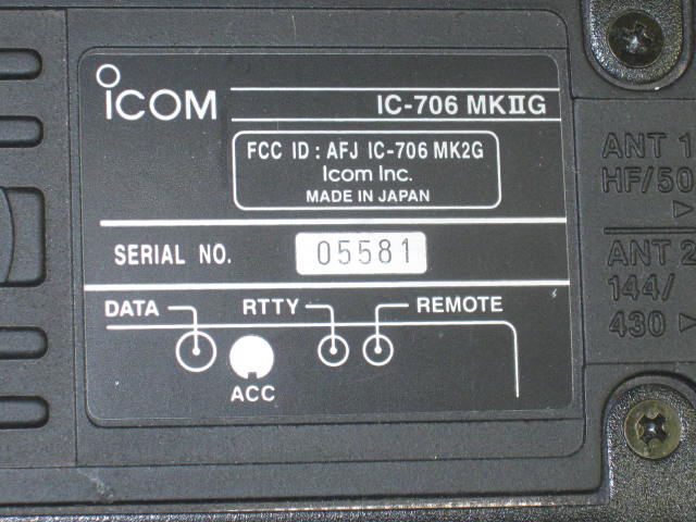Icom 706 MKIIG HF/VHF/UHF All Mode Ham Radio Transceiver + HM-103 Mic Box Cable+ 6