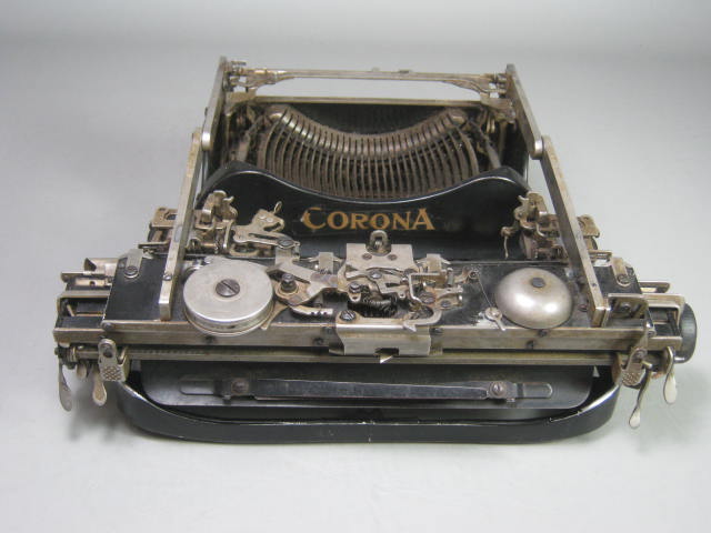 Vintage 1923 Corona #3 Folding Portable Typewriter Serial #565660 No Reserve! 16