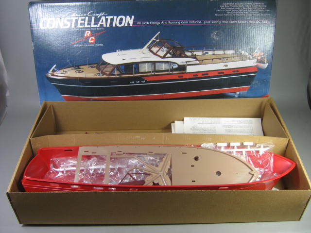 VTG Lindberg Chris Craft Constellation 1/20 Scale 30" R/C Ready Model Boat Kit 5