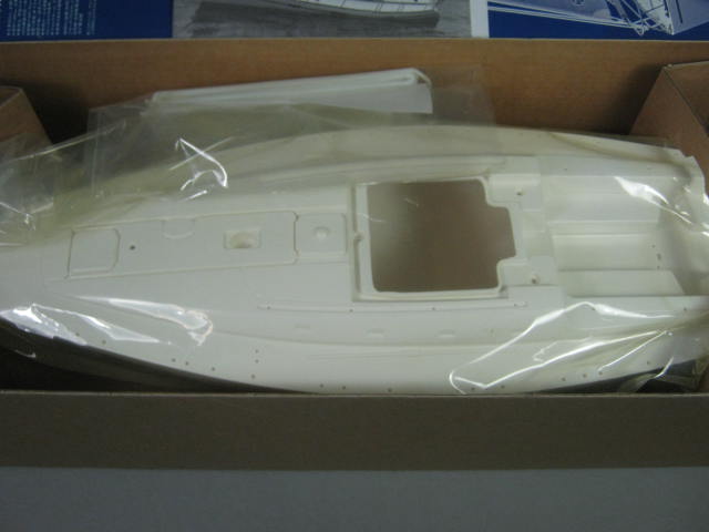 Tamiya Yamaha 40 EX Cruiser Yacht R/C Boat Ship 1/20 Radio Control Model 56204 11