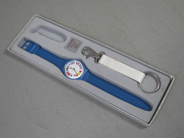 Vtg 1984 12 Flags Nautical Swatch Blue Watch 755 Gift Set GS101 + Guard Keychain 1
