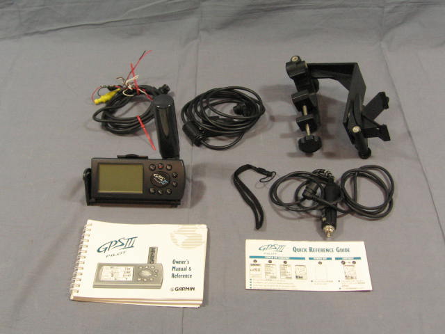 Garmin GPS III Pilot Portable Aviation Receiver Unit NR