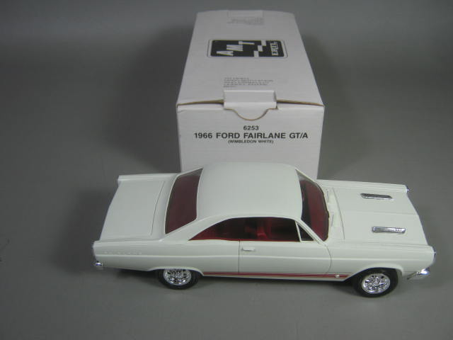 2 AMT Ford Fairlane 500 1957 Promo Car Birmingham Mich Friction 1966 GT/A White 7