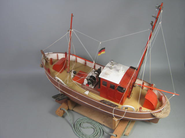Robbe 1/20 Antje Cutter Fishing Boat Ship Plastic R/C 1110 Built W/Futaba Remote 3