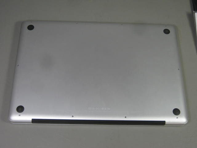 MacBook Pro 17" Mac Laptop 2.93GHz 4GB DDR3 320GB HDD One Owner Exc Condition! 6