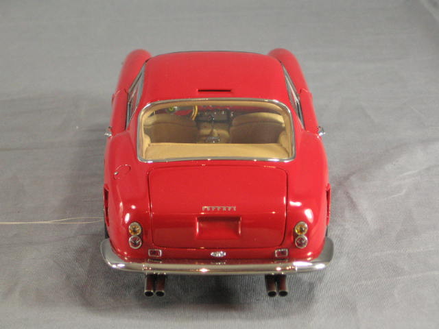 CMC Ferrari 1961 250 GT Berlinetta 1:18 Diecast Car NR 4