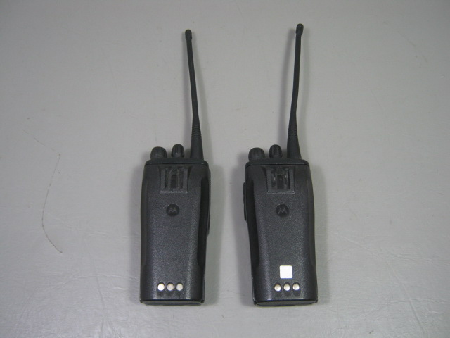 2 Motorola Radius CP200 4 Ch Channel Two Way UHF Radios W/ Antennas Parts/Repair