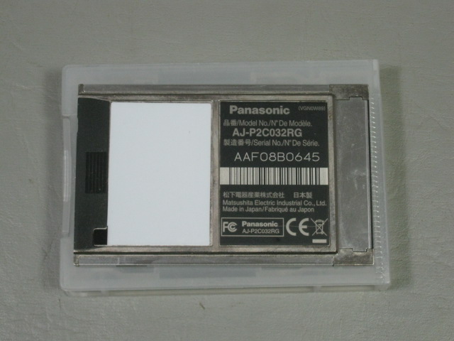 Panasonic P2 R Series 32GB HVX HPX HD Camcorder Memory Card W/ Case AJ-P2C032RG 1