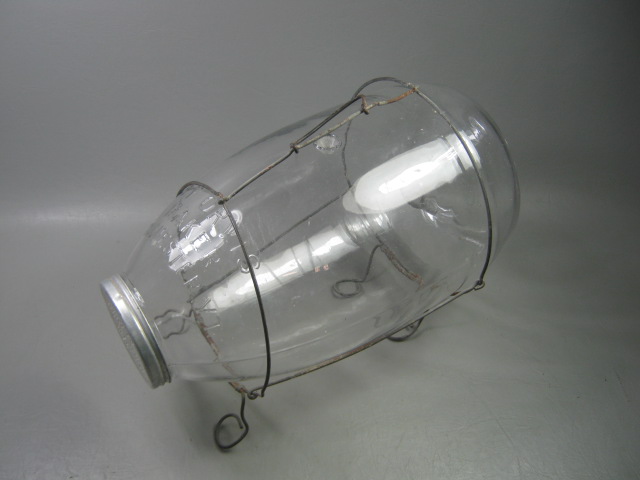 VT Large Vintage Glass Trap Minnow Catcher ORVIS Manchester 