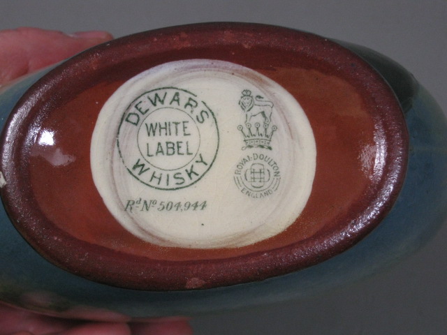 1907 Royal Doulton Kingsware Dewars White Label Whisky Flask Jug W/ Uncle Sam NR 8