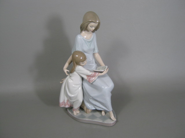 Vtg Lladro Figurine 5457 Bedtime Story Mother W/ Daughter Girl Child 10.5" Daisa
