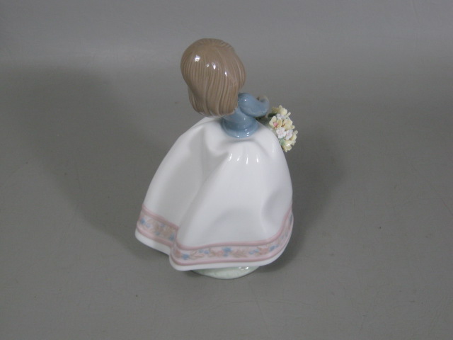 Vtg Lladro Porcelain Figurine 5467 May Flowers Girl W/ Basket 6.75" Daisa 1987 3