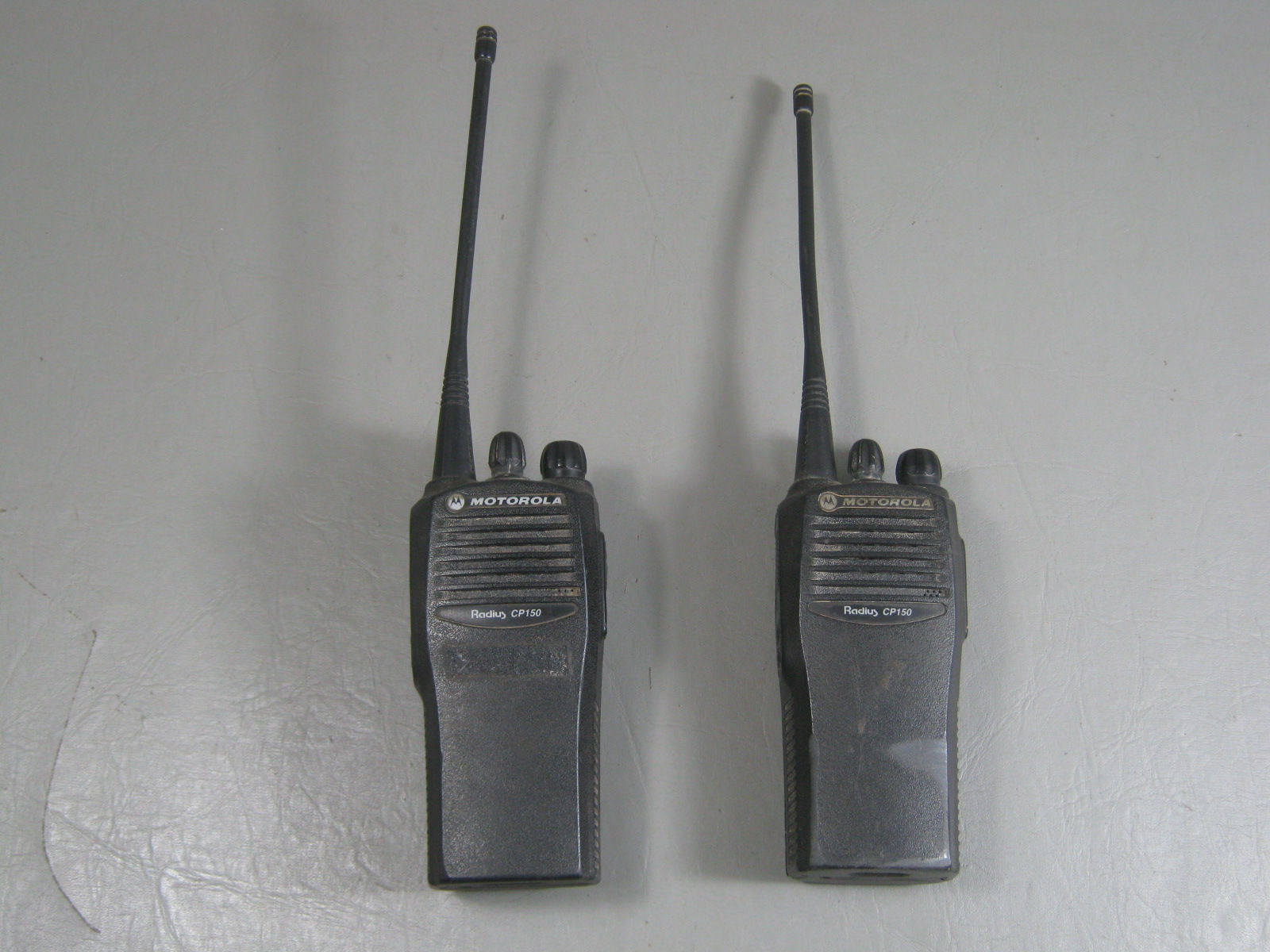 2 Motorola Radius CP150 UHF Narrow Band 2-Way Commercial Radios Tested + Working