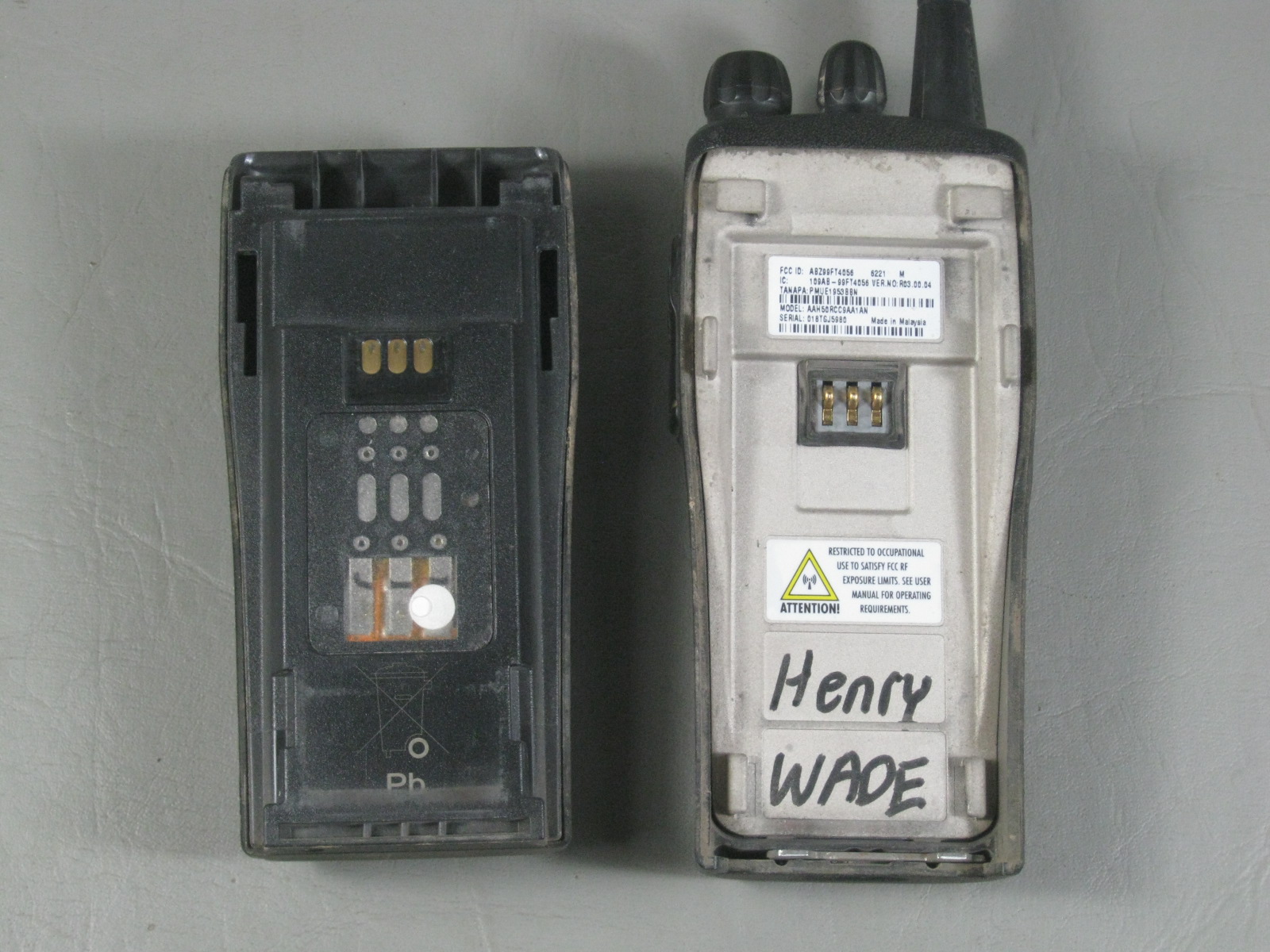 2 Motorola Radius CP150 UHF Narrow Band 2-Way Commercial Radios Tested + Working 5