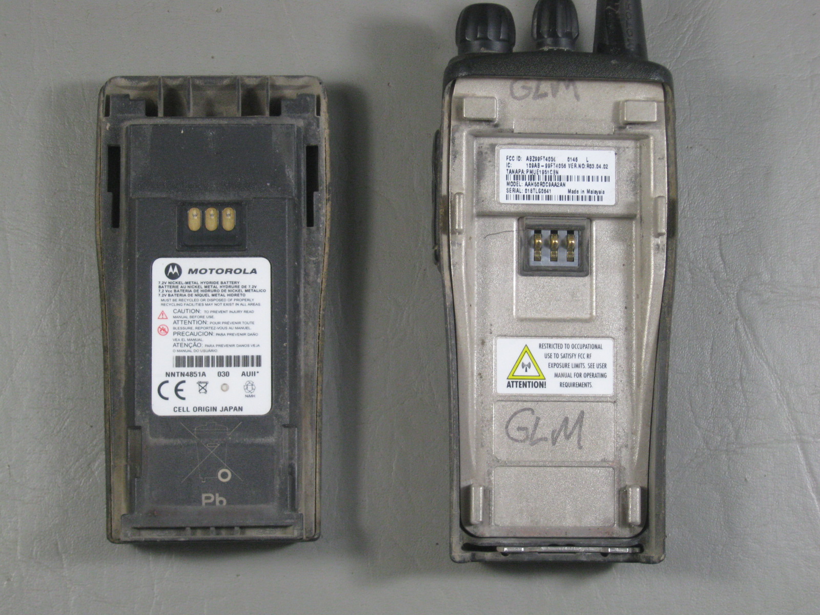 2 Motorola Radius CP200 UHF Narrow Band 2-Way Commercial Radios Tested + Working 5